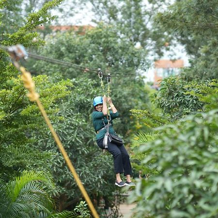Suggee Resort Jigani Ngoại thất bức ảnh